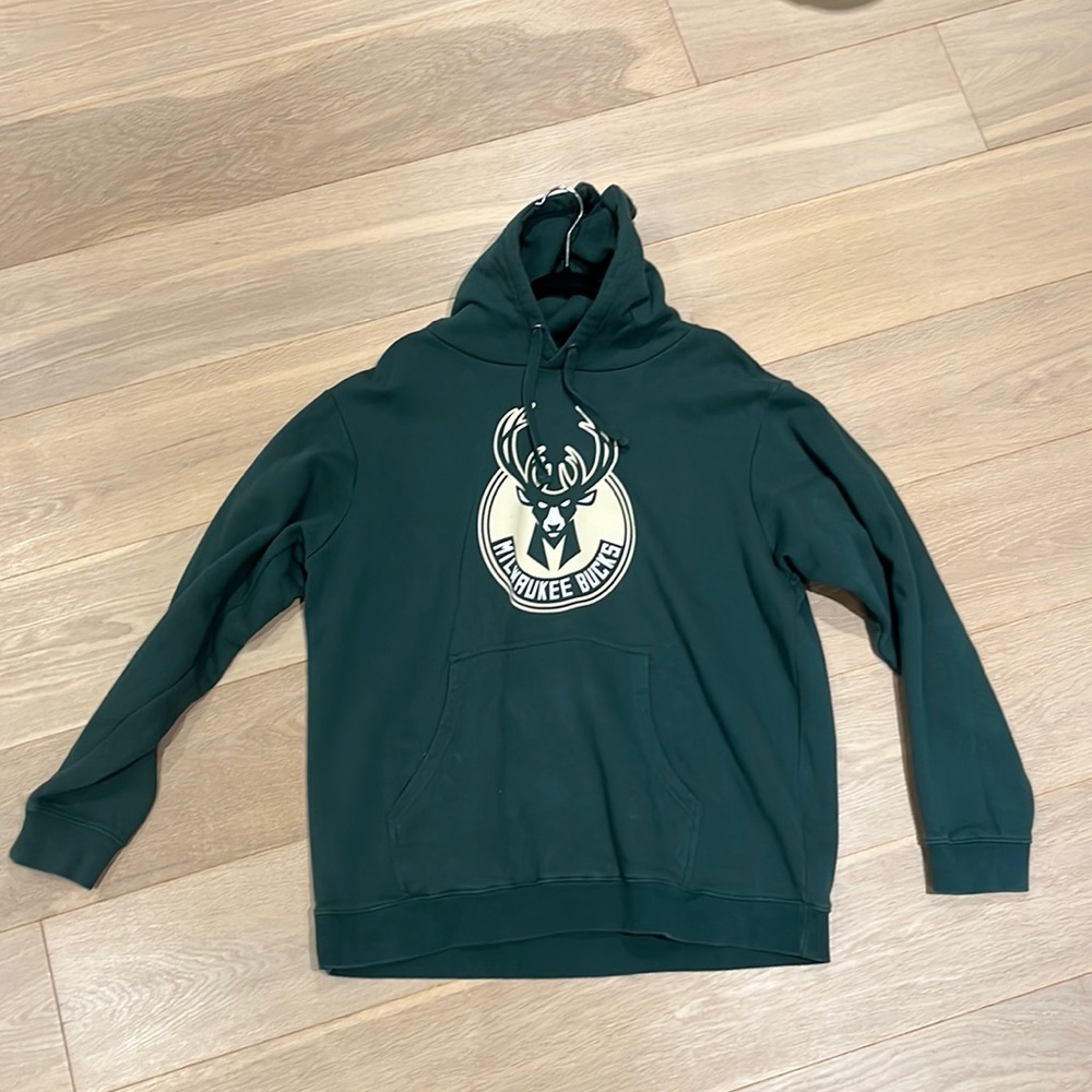 Milwaukee Bucks Hoodie